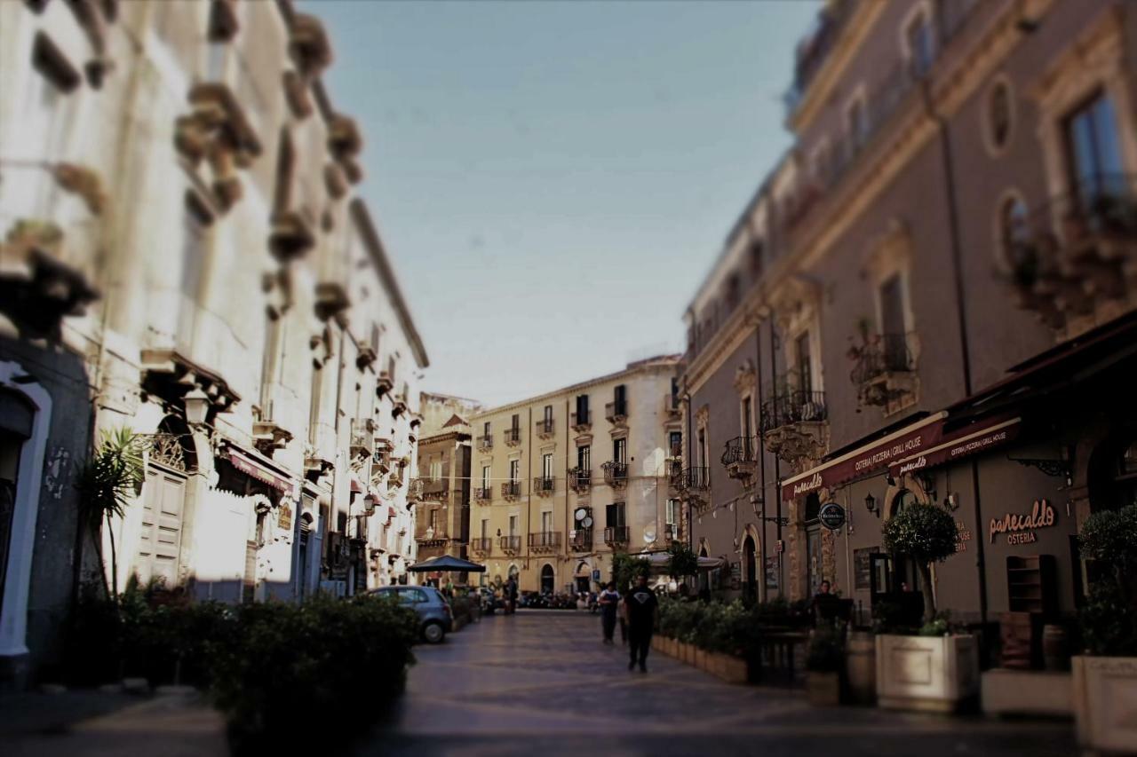 B&B Terre Di Catania Exterior photo
